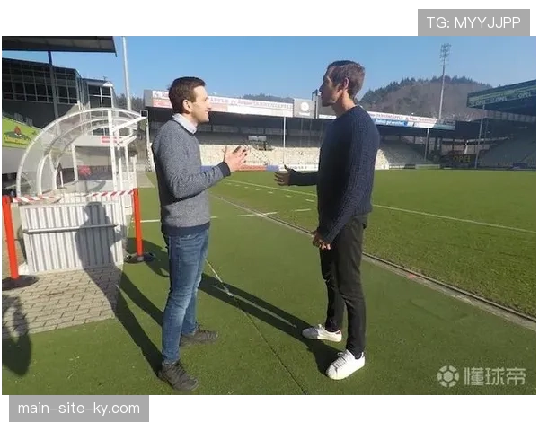 弗赖堡主帅舒斯特获德国年度最佳教练 带队表现稳定