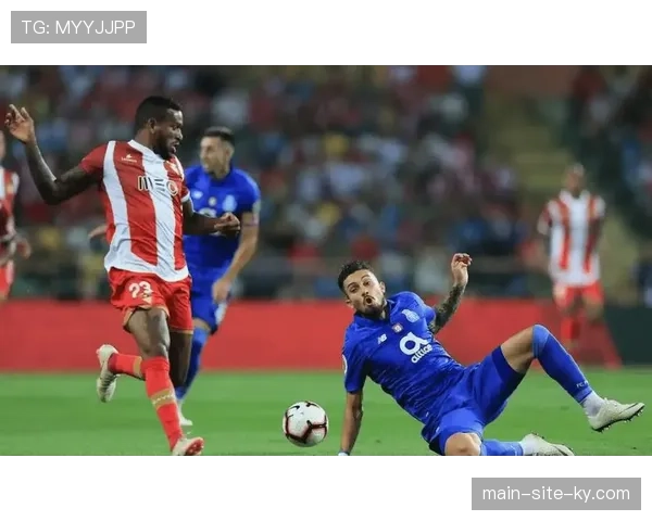 本菲卡主场稳健但欧冠拉胯 进攻端持续性严重不足